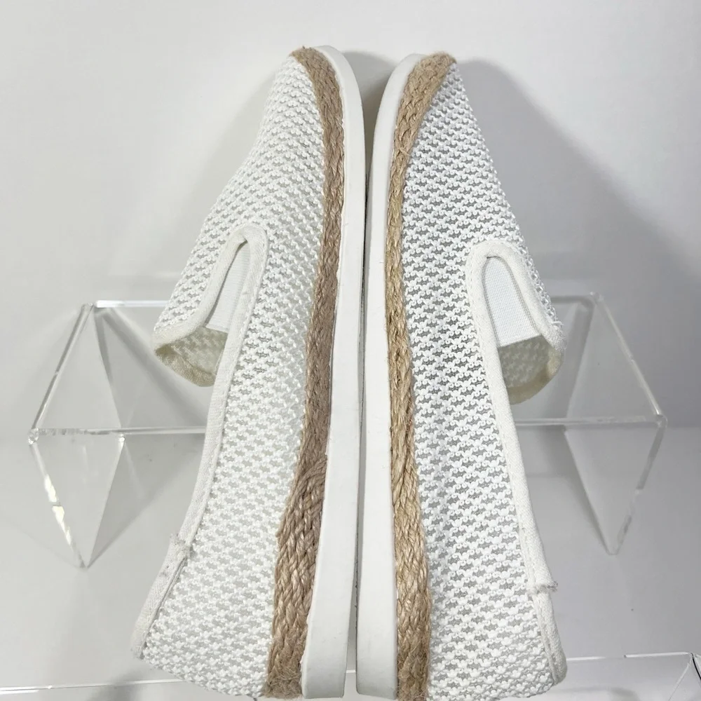 Esprit new out